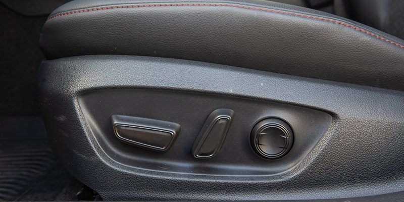 
            Лига чемпионов: сравнительный тест Camry, Kia K5 и Octavia
        