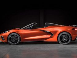 Дилер Chevrolet поменяет подержанный Corvette на новый после скандала