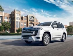 Японские журналисты спрогнозировали 4-летние очереди на Land Cruiser 300