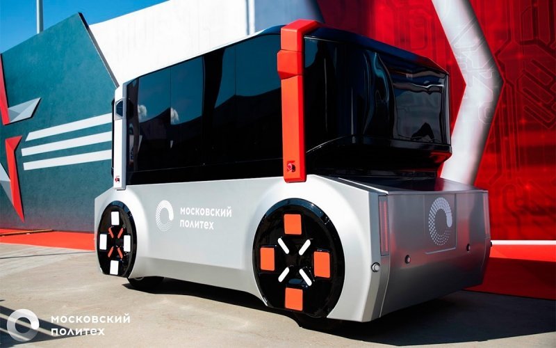 
            От нового «Соболя» до родстера для полиции. Все автопремьеры «Армии-2021»
        