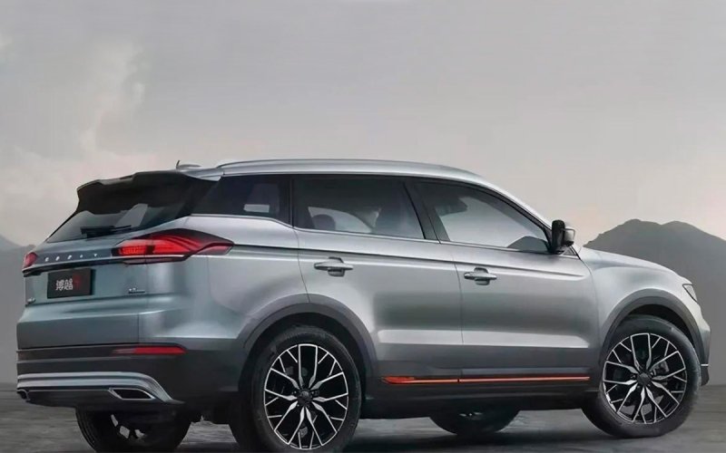 
            Кроссовер Geely Atlas Pro получит новую версию в стиле Lexus и Lada
        