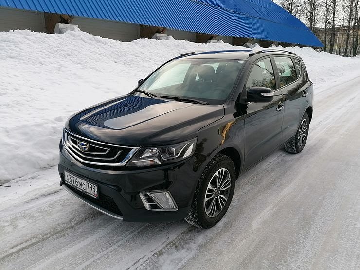 Geely оставила россиян без доступного кроссовера Emgrand X7