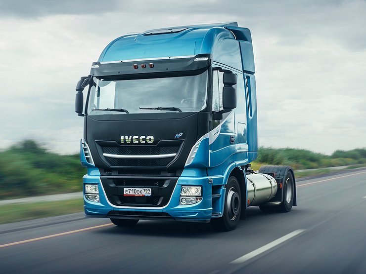 IVECO Stralis проехал 2000 км на одной заправке