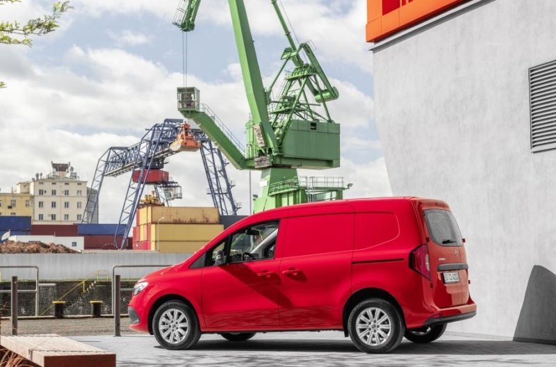 Mercedes-Benz представил новый Citan