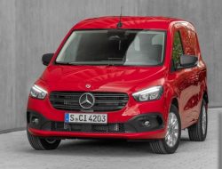 Mercedes-Benz представил новый Citan