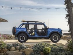 Новый Ford Bronco получил «пляжную» версию — но купить её нельзя