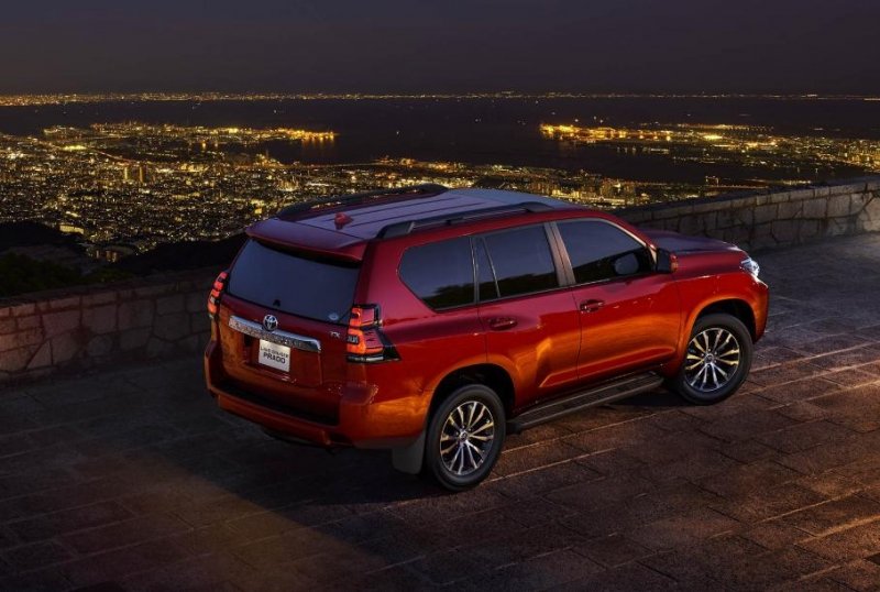 Новый Toyota Land Cruiser Prado может дебютировать раньше, чем ожидалось
