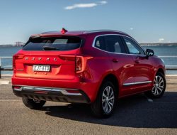 Полноприводный Haval Jolion для России отличился новым двигателем