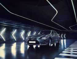 Стартовали российские продажи обновленного Lexus ES