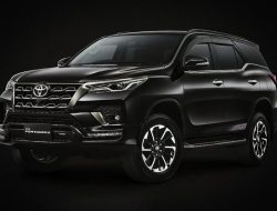 Toyota Fortuner получил «спортивную» версию GR Sport