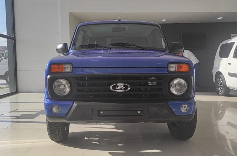 В Америке у дилеров появились Lada Niva Legend с тачскрином мультимедиа