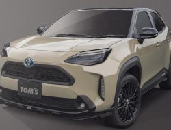 В Японии сделали тюнинг-кит для кроссовера Toyota Yaris