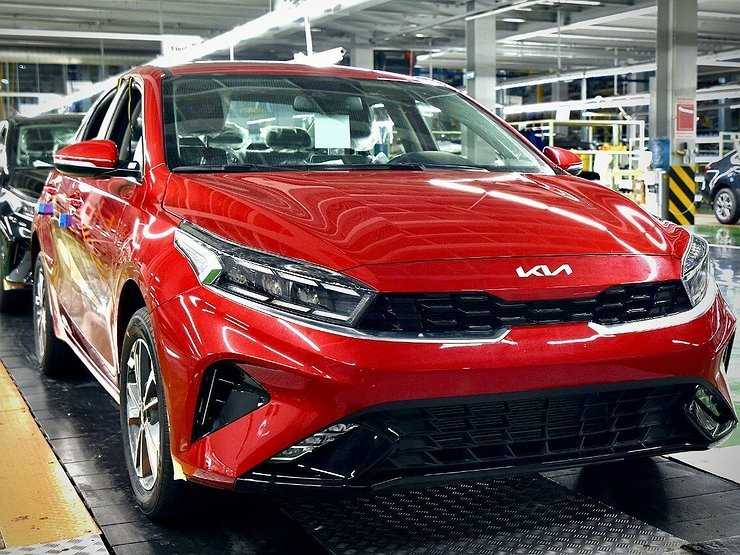 В России началось производство обновленного Kia Cerato