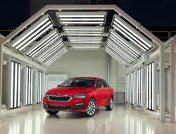 В России собрали юбилейный Skoda Rapid