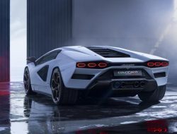 Весь тираж возрожденного Lamborghini Countach раскупили за трое суток