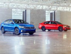 Volkswagen Jetta обновилась и получила мотор от Taos