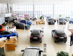 Роспотребнадзор назвал незаконным навязывание «допов» автодилерами