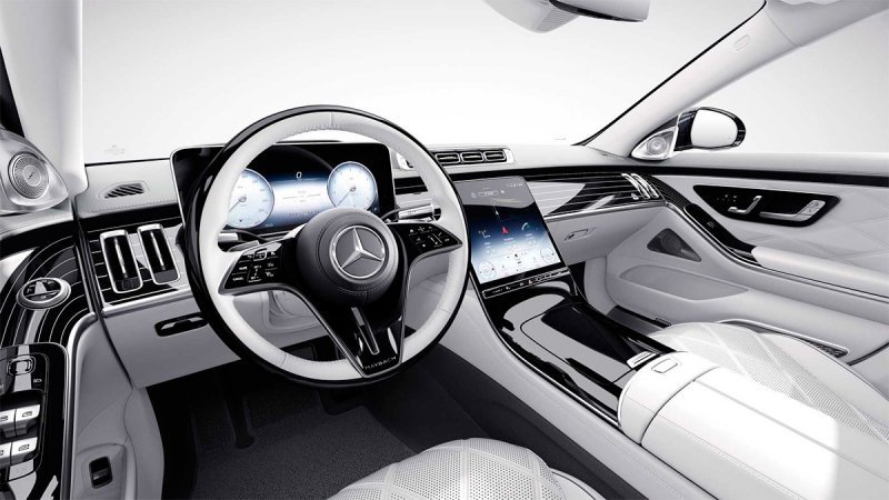 
            Maybach отметил 100-летие выпуском роскошного S-Class в мотором V12
        