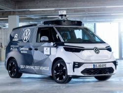 Volkswagen разработал беспилотный минивэн на электрическом приводе