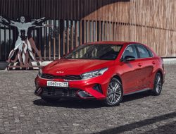 Цифровая ретушь. 5 фактов о новом Kia Cerato