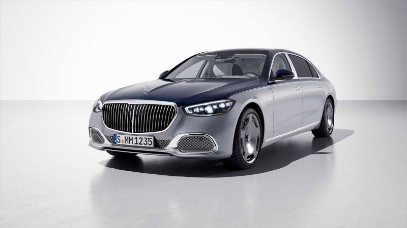 
            Maybach отметил 100-летие выпуском роскошного S-Class в мотором V12
        