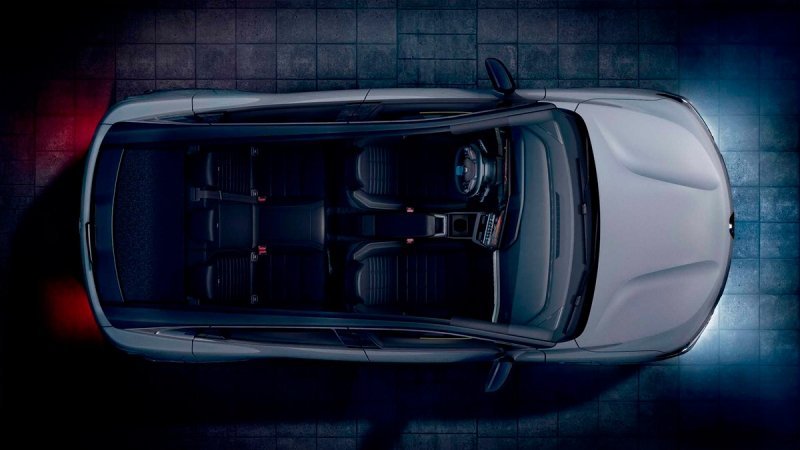 
            Renault выпустила серийную версию кроссовера Megane
        