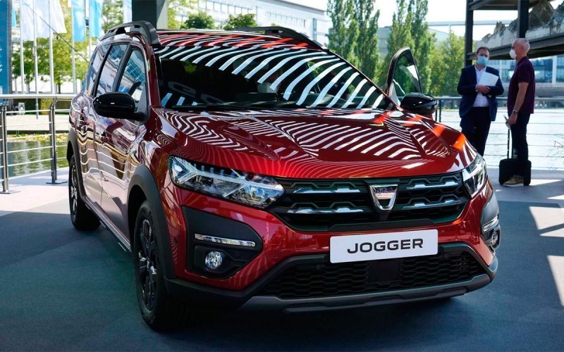 
            От дешевого VW до нового «Гелика»: 10 главных новинок Мюнхена
        