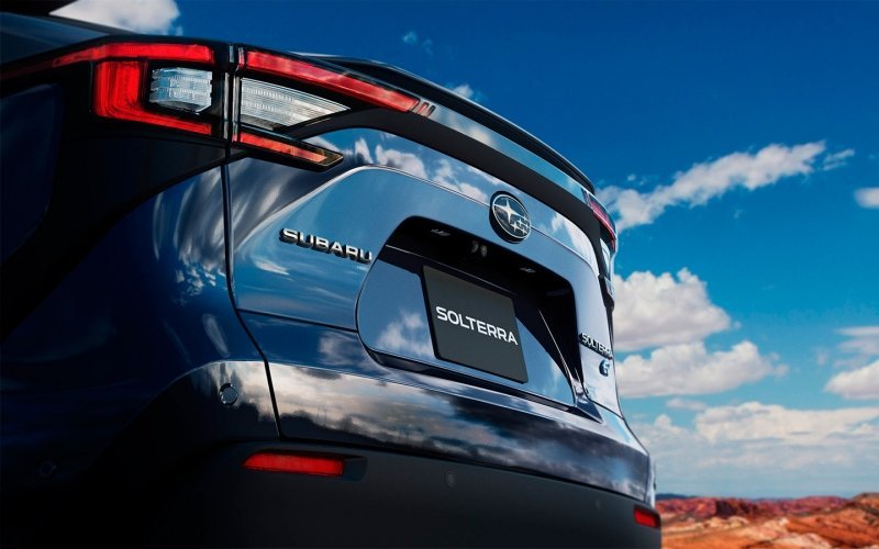 
            Subaru показала новый кроссовер Solterra на видео
        