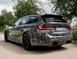 BMW опубликовала первое фото нового 510-сильного универсала M3