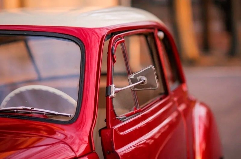 
            Немецкий седан DKW 1954 года продают по цене новой Skoda Octavia. Фото
        