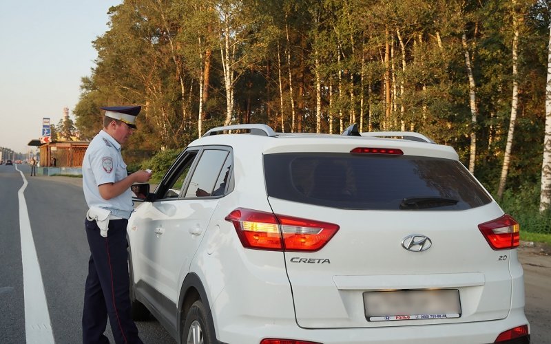 
            В ГИБДД объяснили, чем опасна тонировка, и напомнили о штрафах
        