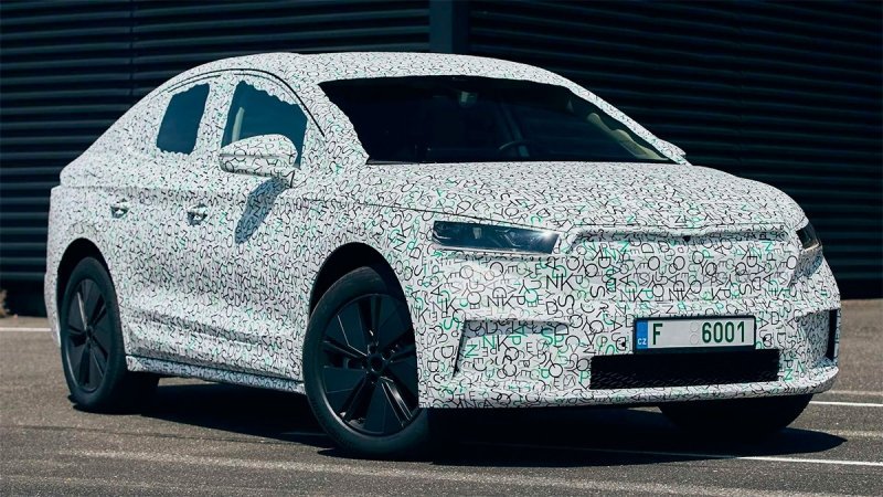 
            Skoda анонсировала премьеру нового купеобразного кроссовера
        