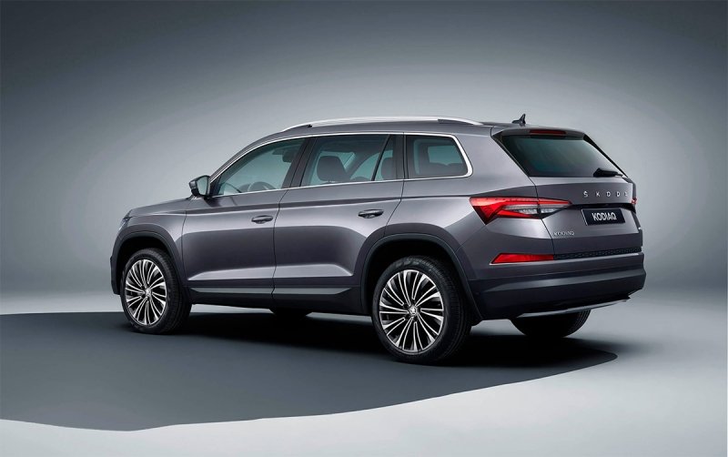 
            Skoda начала прием заказов на обновленный Kodiaq: цены и комплектации
        