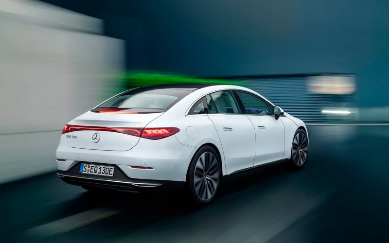 
            Mercedes разработал конкурента Tesla Model S
        