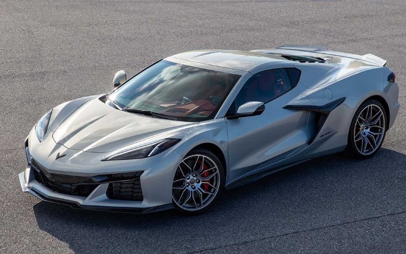 
            Chevrolet показал экстремальную нового Corvette
        