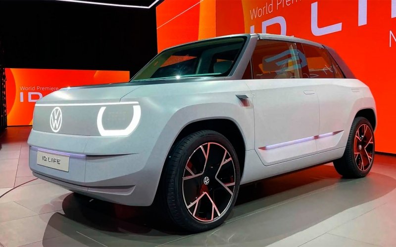 
            От дешевого VW до нового «Гелика»: 10 главных новинок Мюнхена
        