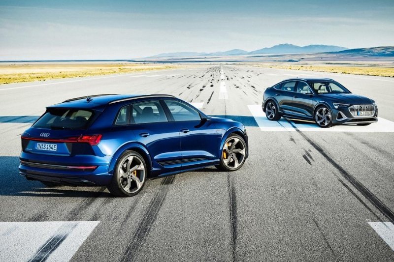 Audi назвала рублевые цены «заряженных» электрокаров e-tron S