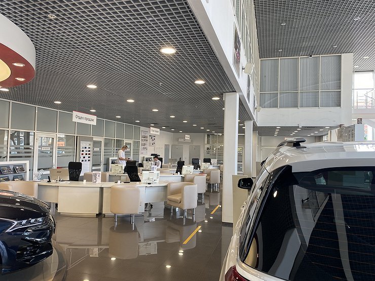 Авторынок России продолжает лихорадить