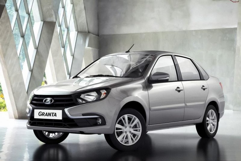АвтоВАЗ поднимет цены на Lada Granta второй раз за месяц