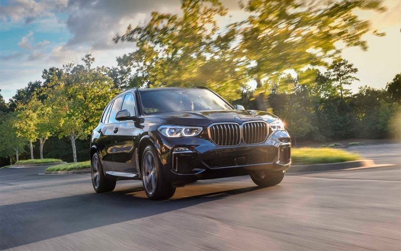 
            «Очень мощные, практически гоночные». Олимпийцам вручат BMW X3 и Х5
        