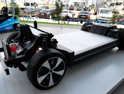 Новый российский автомобиль: первые подробности о модели E-NEVA
