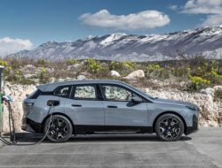 BMW считает, что электрокарам достаточно запаса хода в 600 километров