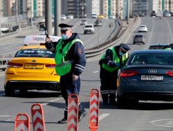 Новый запрет для водителей, уход дешевых Mazda и другое. Автоновости дня