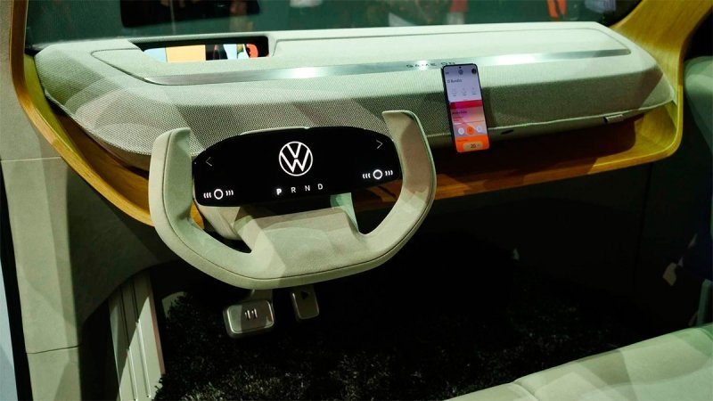 
            От дешевого VW до нового «Гелика»: 10 главных новинок Мюнхена
        