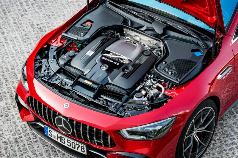 
            Mercedes представил самый мощный серийный автомобиль
        