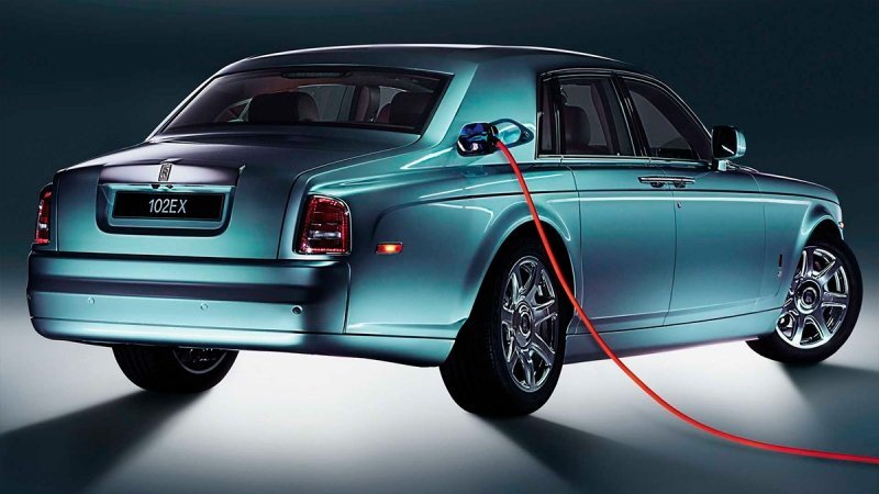 
            Rolls-Royce назвал дату премьеры первого серийного электрокара
        