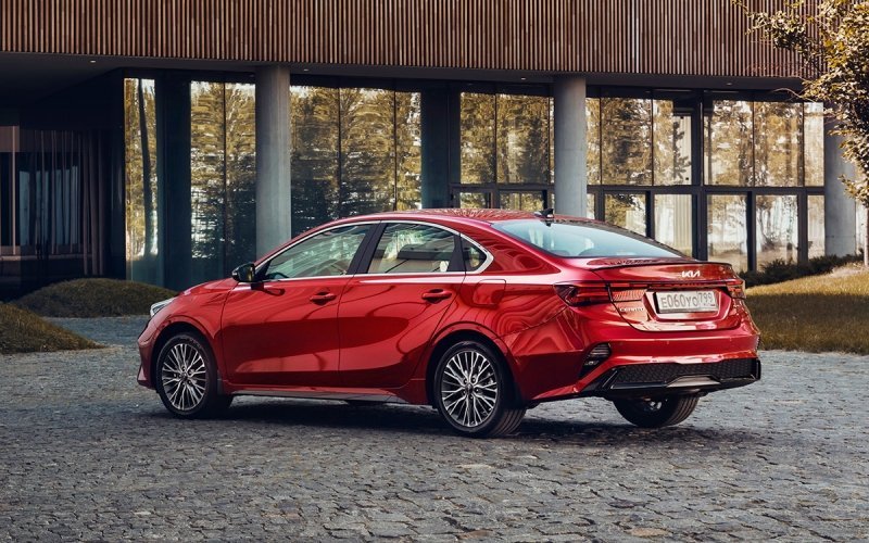 
            Kia назвала российские цены на обновленный Cerato
        