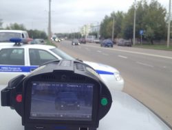 В ГИБДД показали, как выглядит радар в патрульной машине
