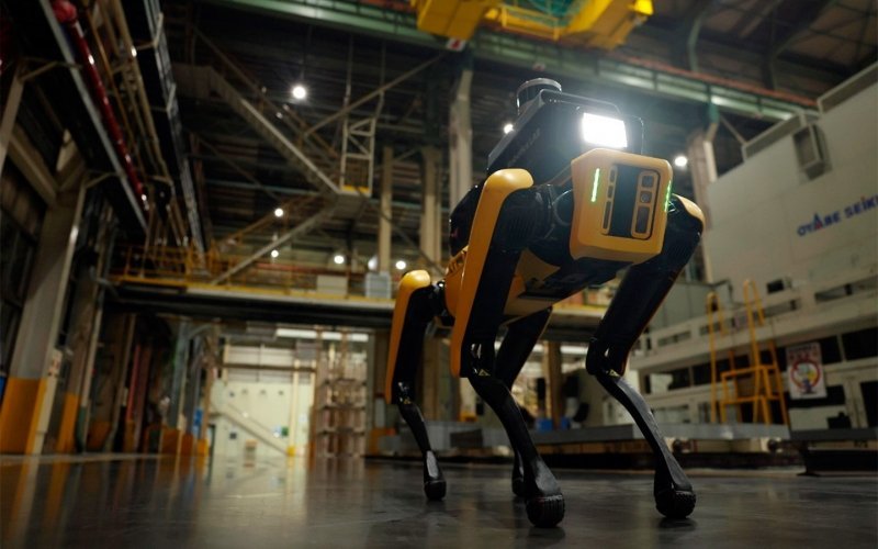
            Hyundai и Boston Dynamics разработали четвероногого робота. Видео
        