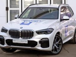 Еще один российский олимпийский чемпион избавился от подаренного BMW